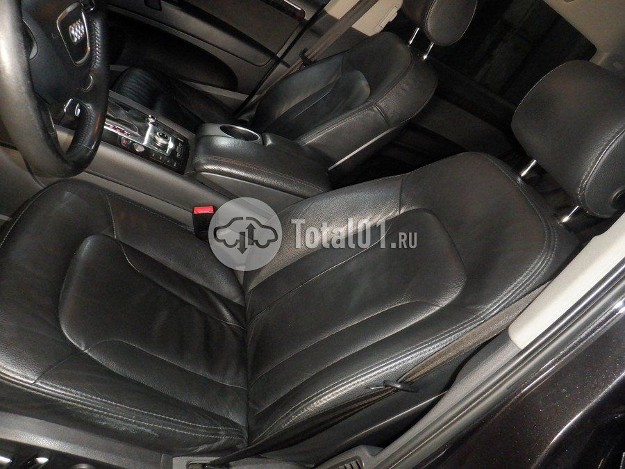 Фото Audi Q7 176