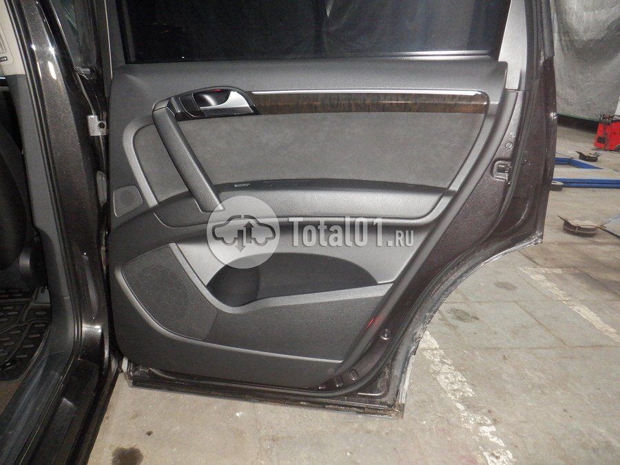 Фото Audi Q7 244