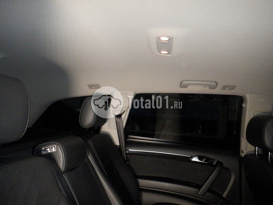 Фото Audi Q7 250