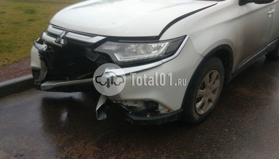 Фото Mitsubishi Outlander 50
