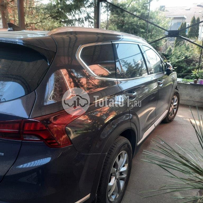 Фото Hyundai Santa Fe 16