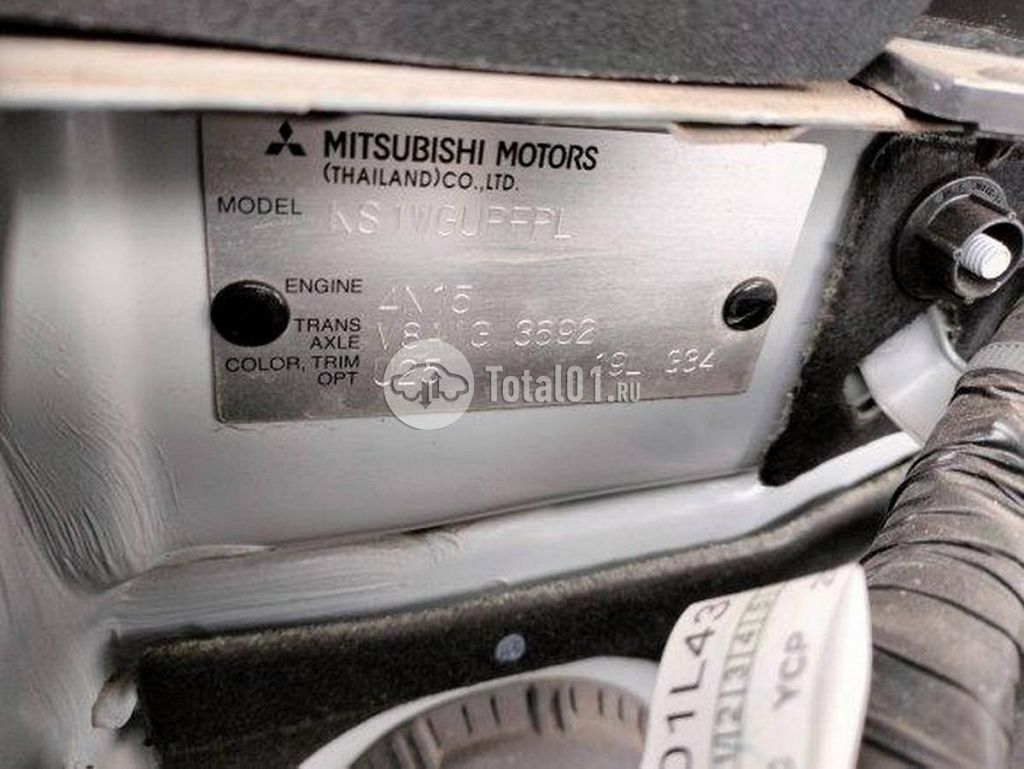Фото Mitsubishi Pajero Sport 72