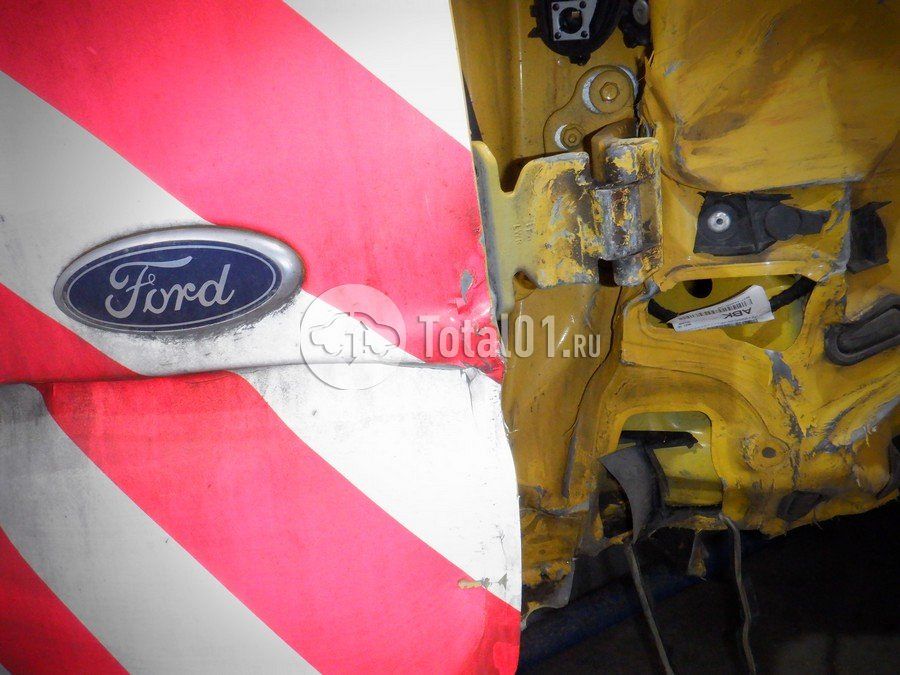 Фото Ford Transit 106