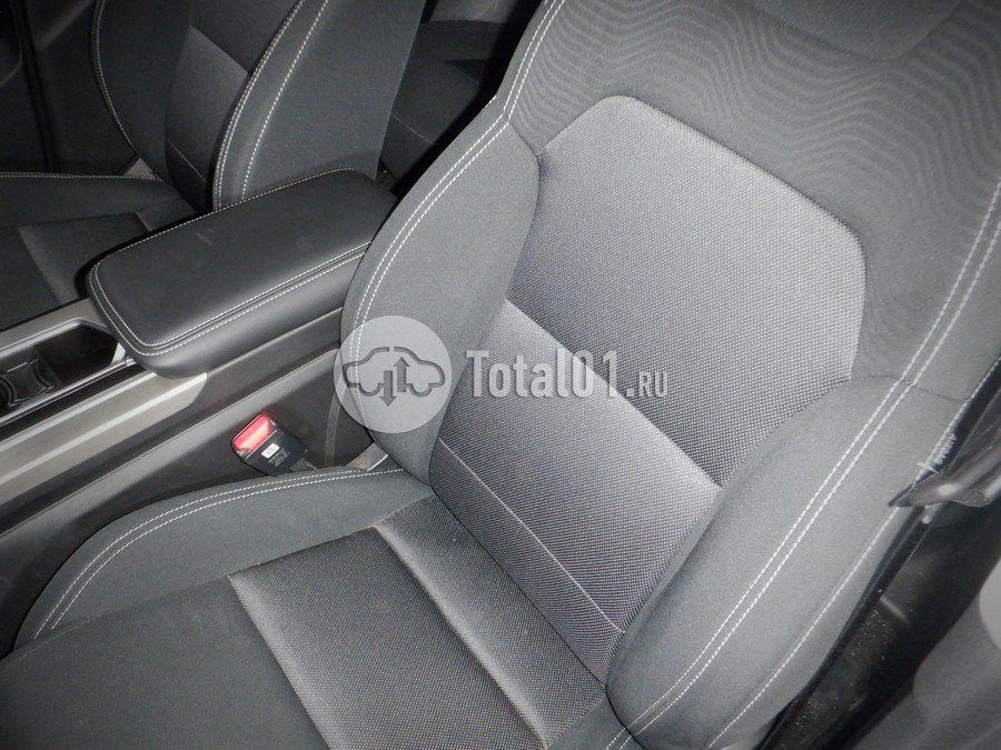 Фото Geely Coolray 88