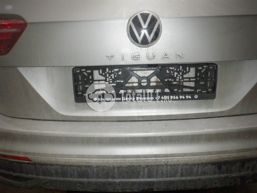 Фото Volkswagen Tiguan 240