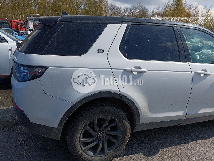 Фото Land Rover Discovery Sport 18