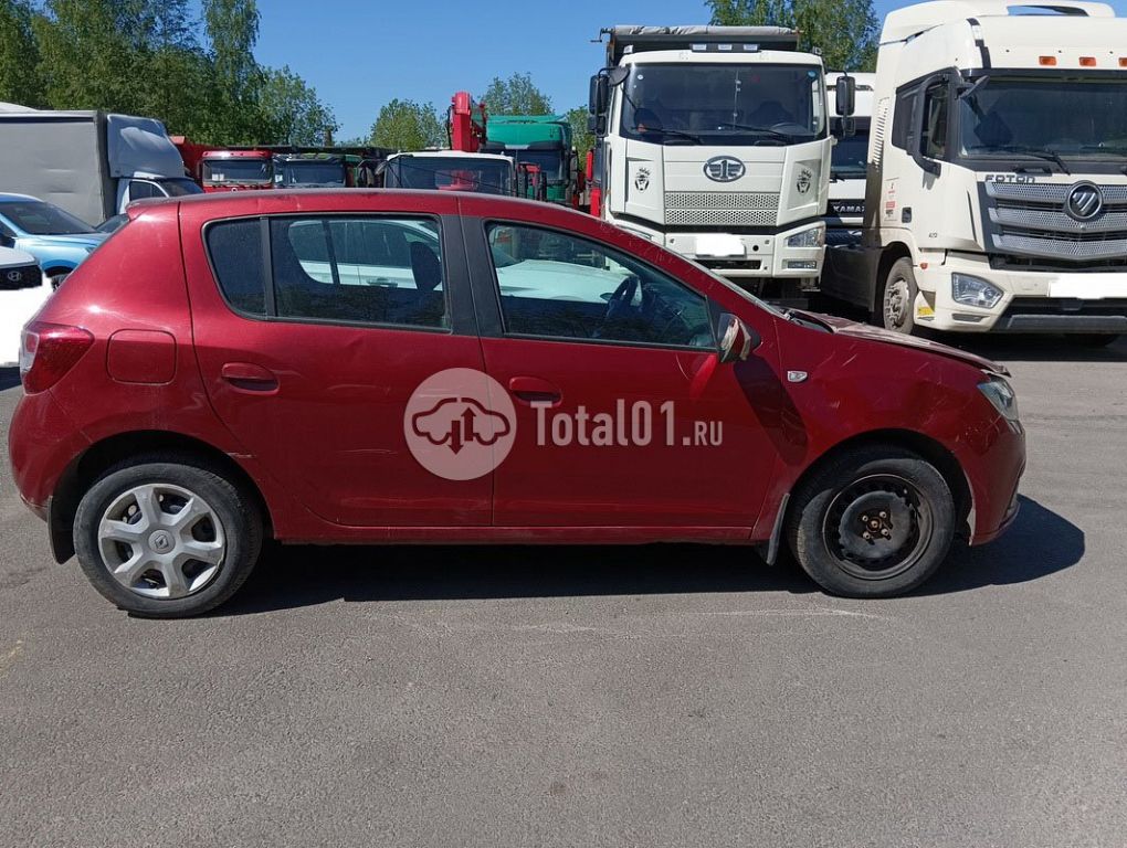 Фото Renault Sandero 46