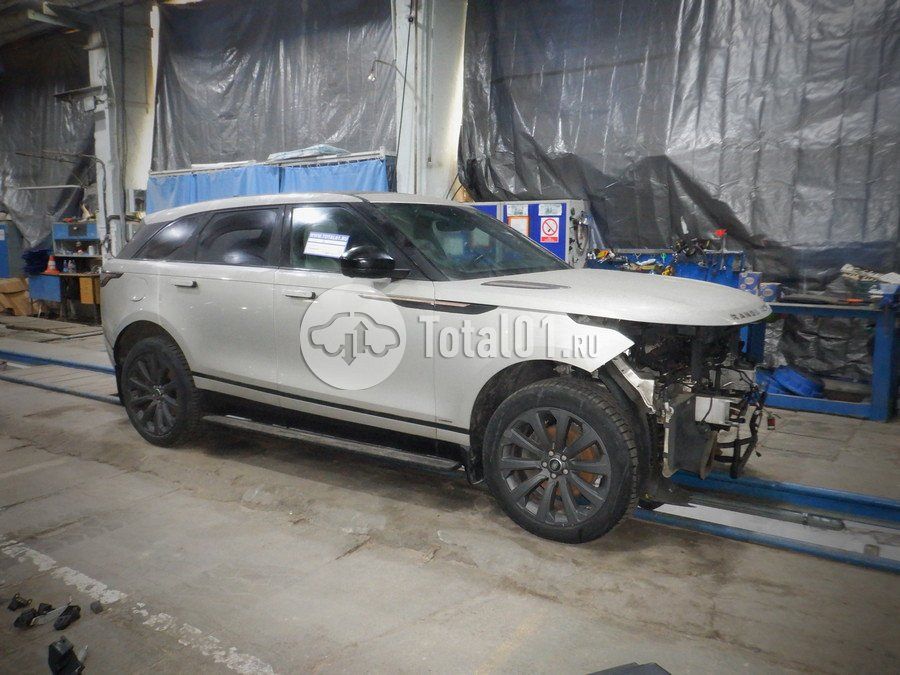 Фото Land Rover Range Rover Velar 18