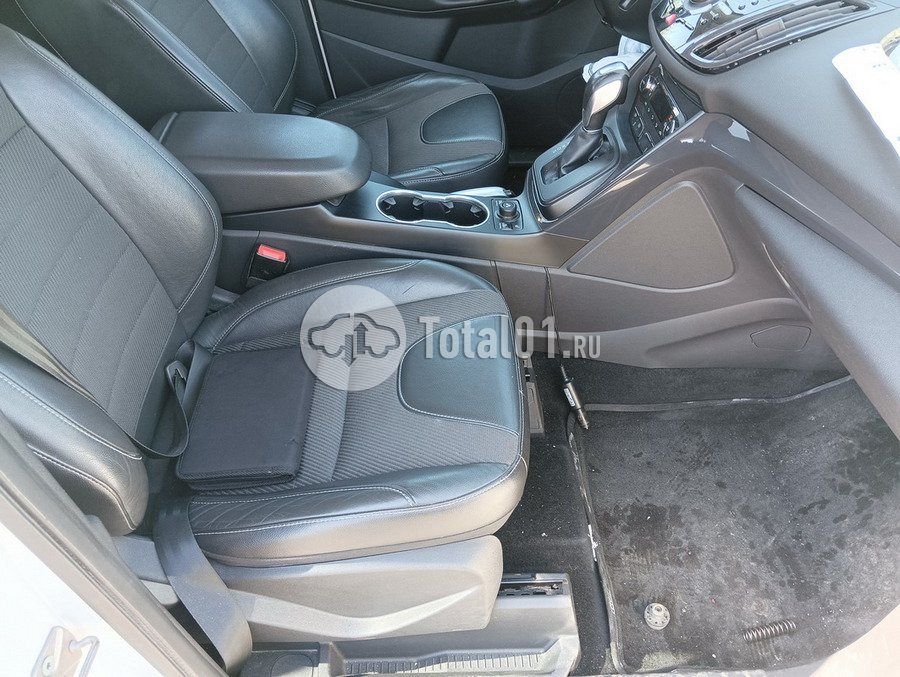 Фото Ford Kuga 124