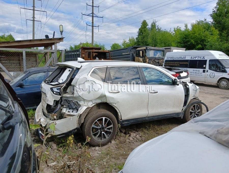 Фото Nissan X-Trail 62