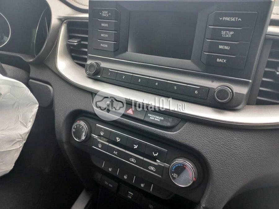 Фото KIA cee\'d 98