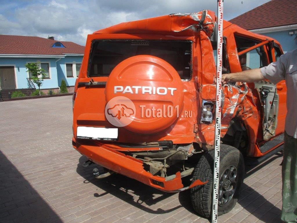 Фото УАЗ Patriot 10