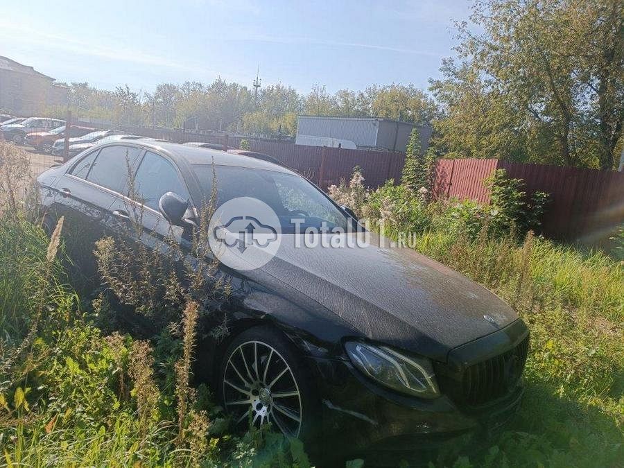 Фото Mercedes-Benz E-класс 2