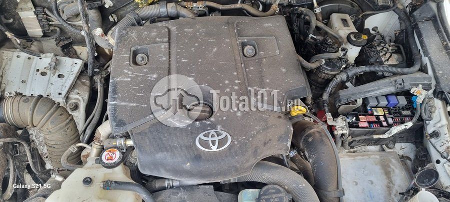 Фото Toyota Fortuner 6