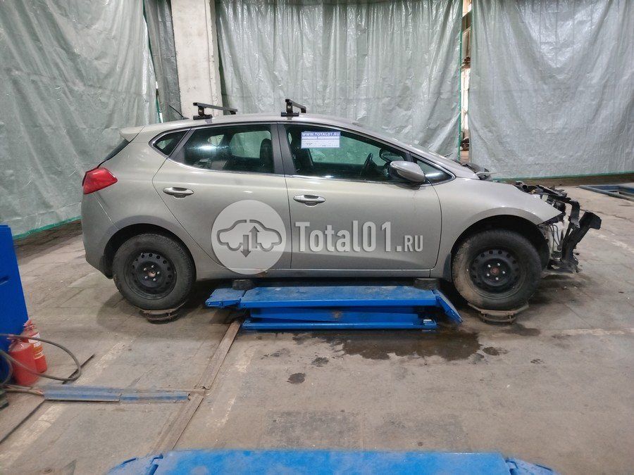 Фото KIA cee\'d 10