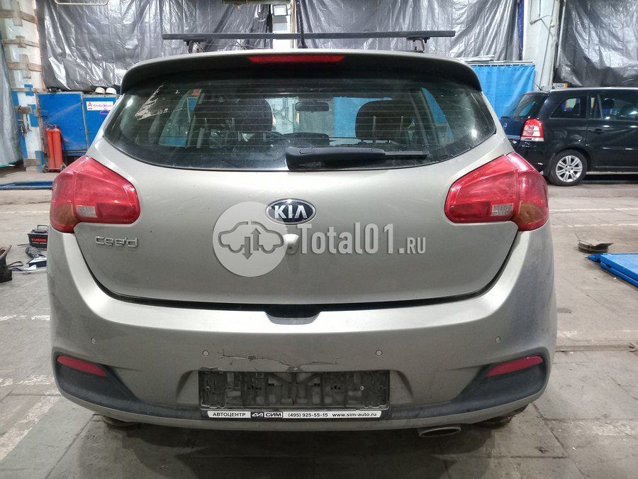 Фото KIA cee\'d 14