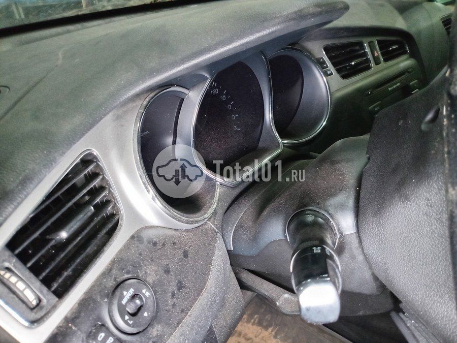 Фото KIA cee\'d 114