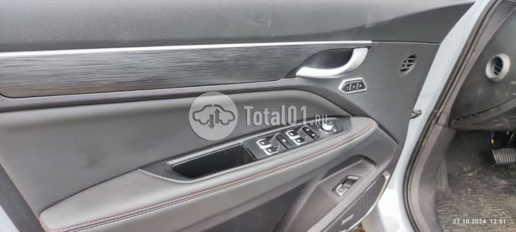 Фото Geely Tugella 28