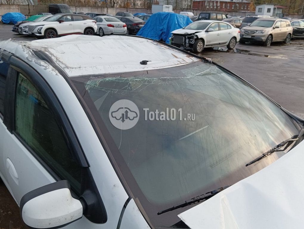 Фото Renault Logan 14