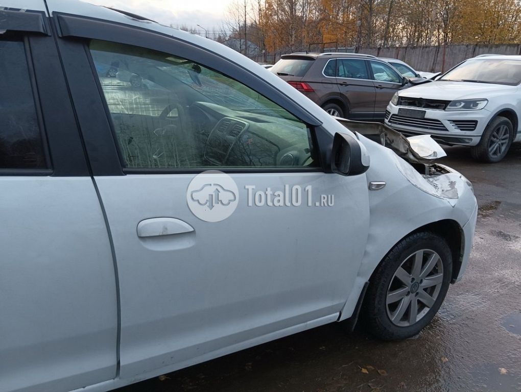 Фото Renault Logan 18