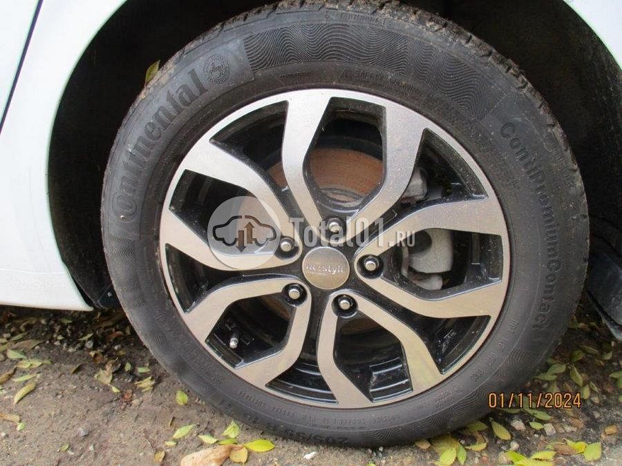 Фото KIA cee\'d 78