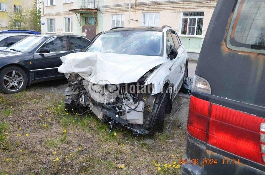 Фото Volkswagen Tiguan 10