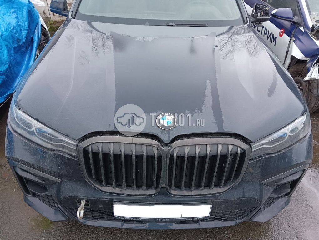 Фото BMW X7 156