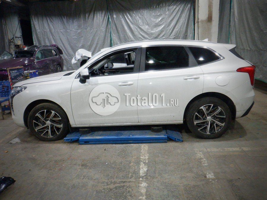 Фото Haval Jolion 8