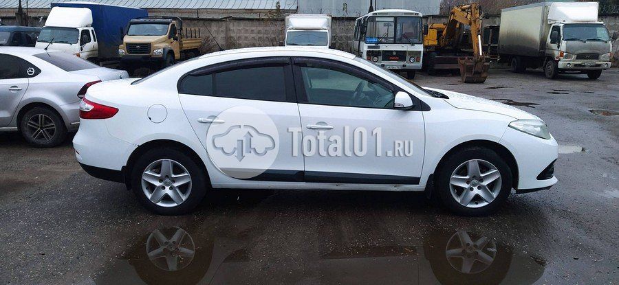 Фото Renault Fluence 6