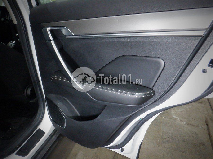 Фото Geely Coolray 46