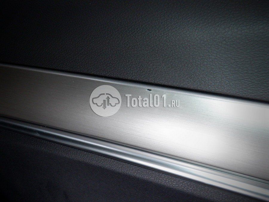 Фото Geely Coolray 48