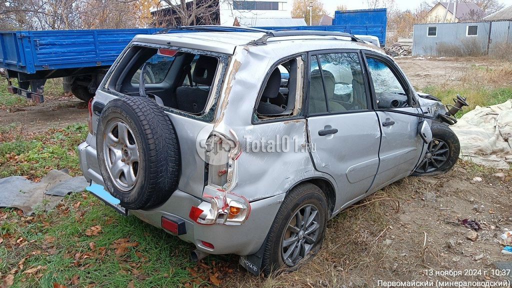 Фото Toyota RAV4 8