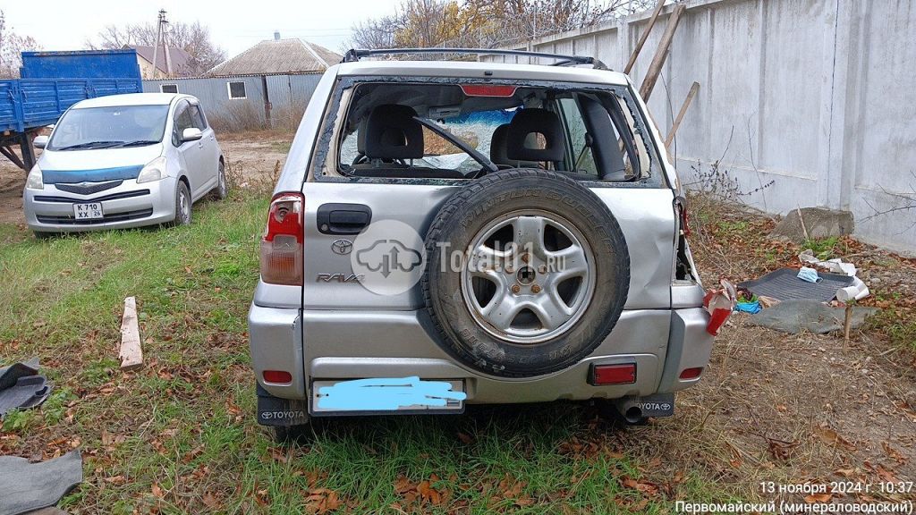 Фото Toyota RAV4 10