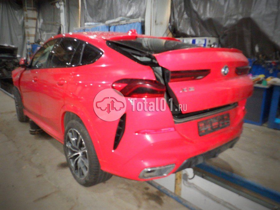 Фото BMW X6 14