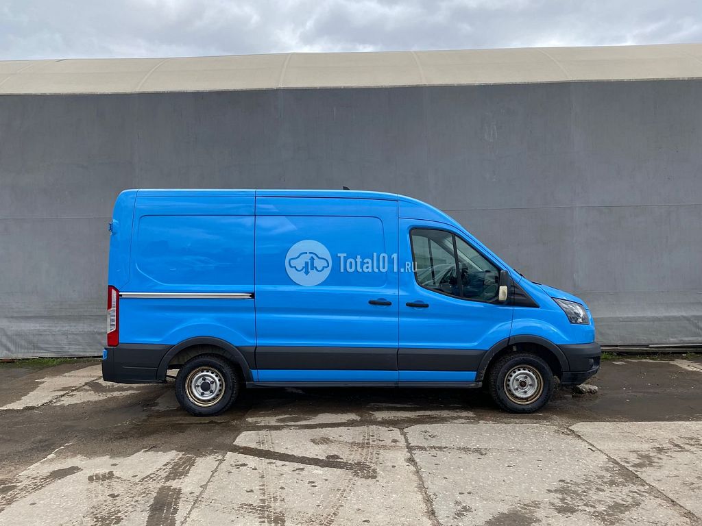 Фото Ford Transit 8