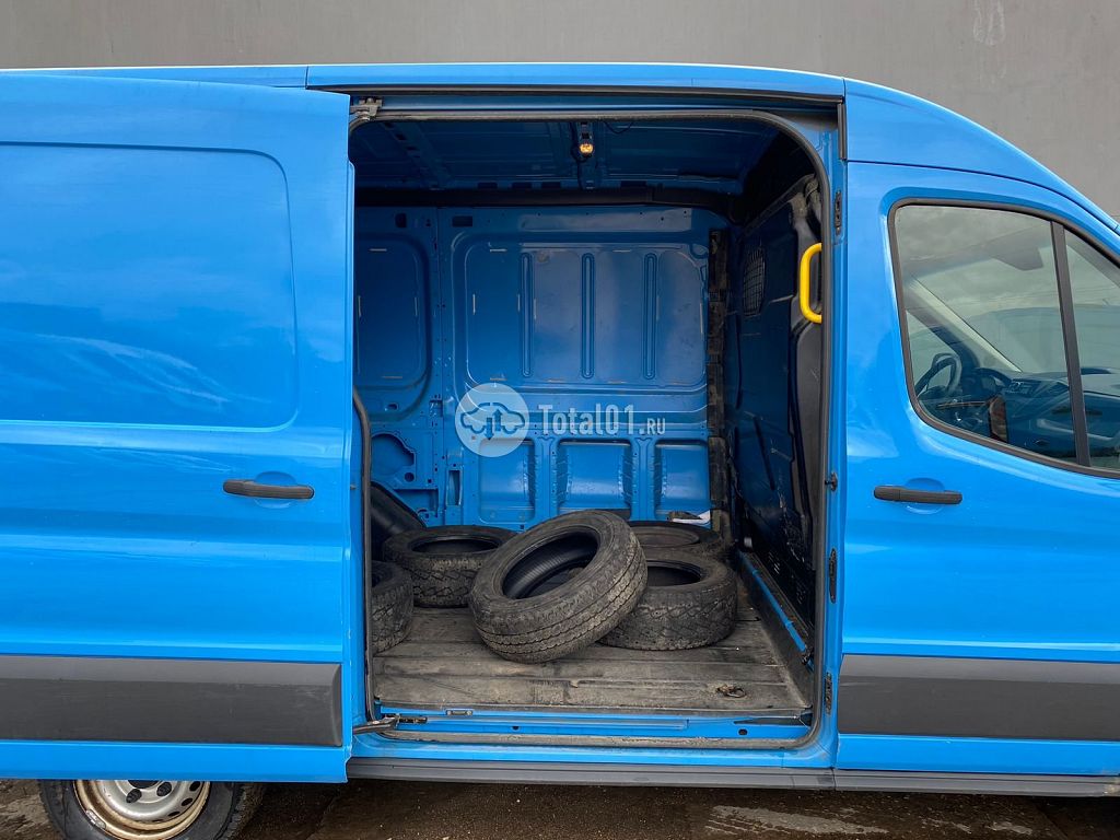 Фото Ford Transit 26