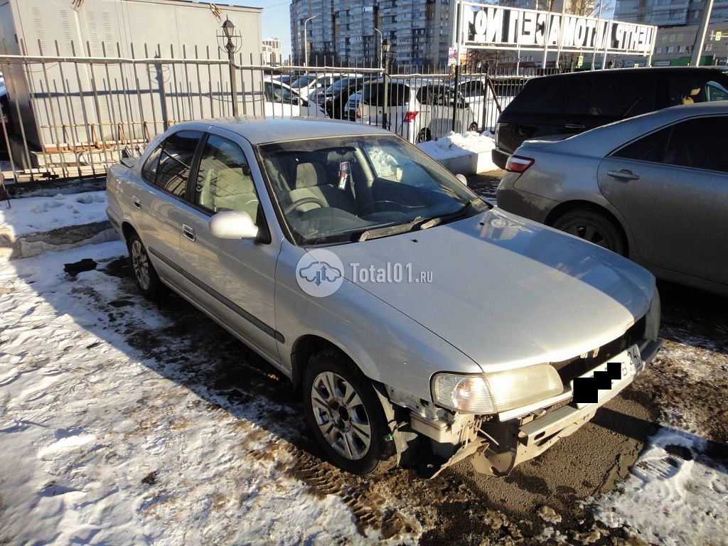 Фото Nissan Sunny 4