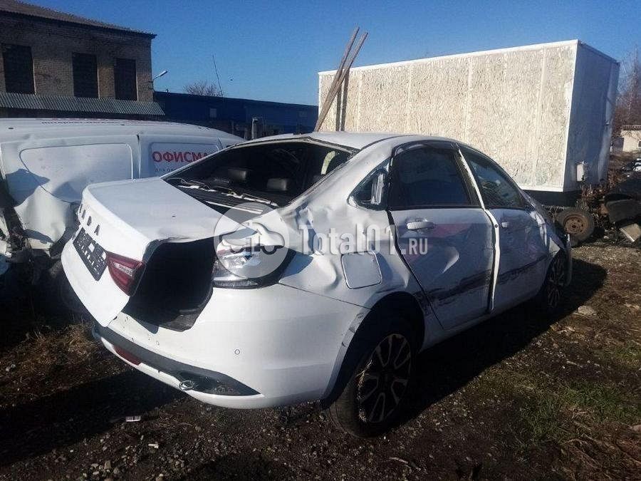 Фото ВАЗ (LADA) Vesta 22