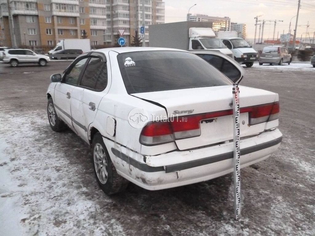 Фото Nissan Sunny 4