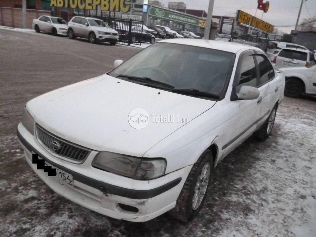 Фото Nissan Sunny 12