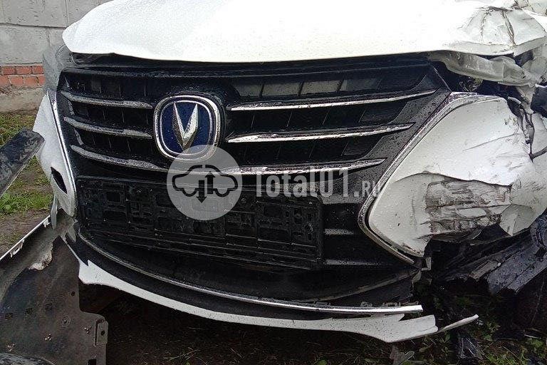 Фото Changan Alsvin 664