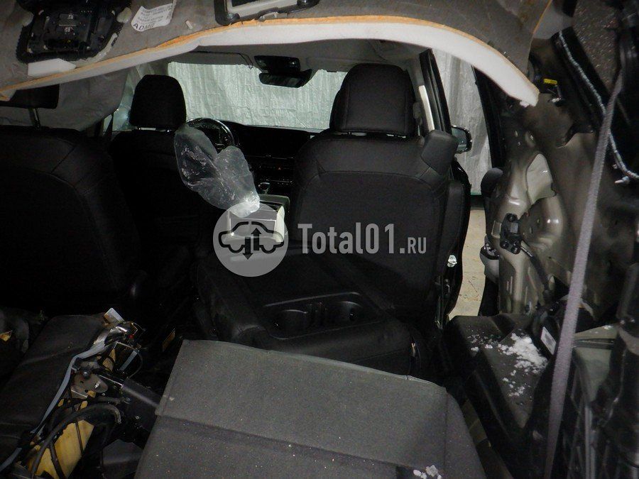 Фото KIA Carnival 64