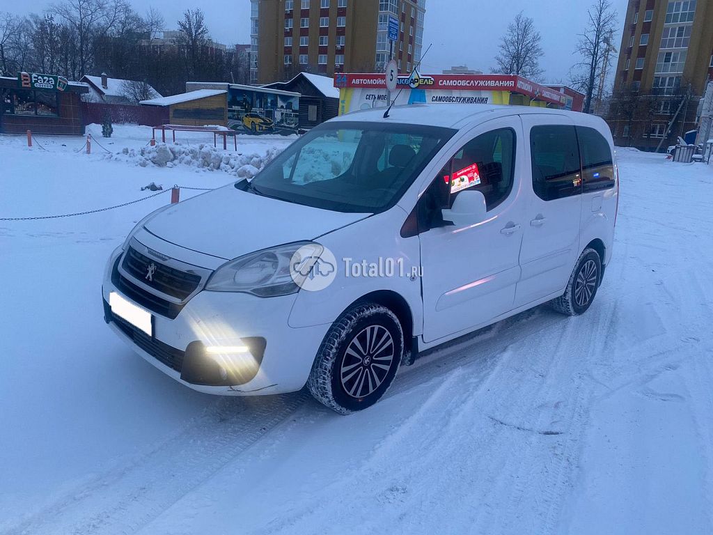 Фото Peugeot Partner 12