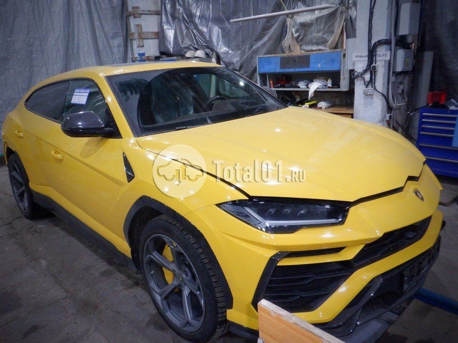 Фото Lamborghini Urus 6