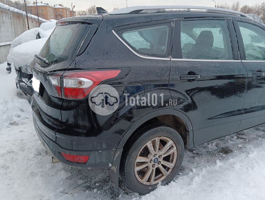 Фото Ford Kuga 16