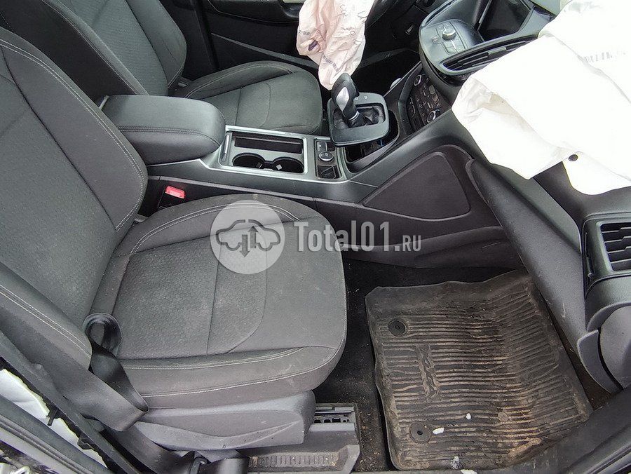 Фото Ford Kuga 142