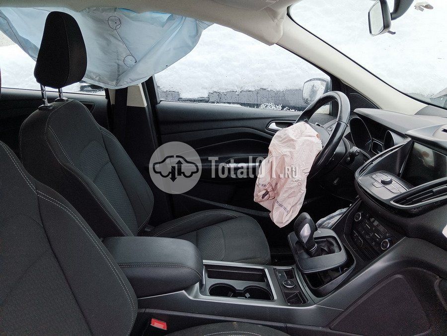 Фото Ford Kuga 144