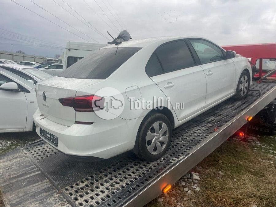 Фото Volkswagen Polo 4