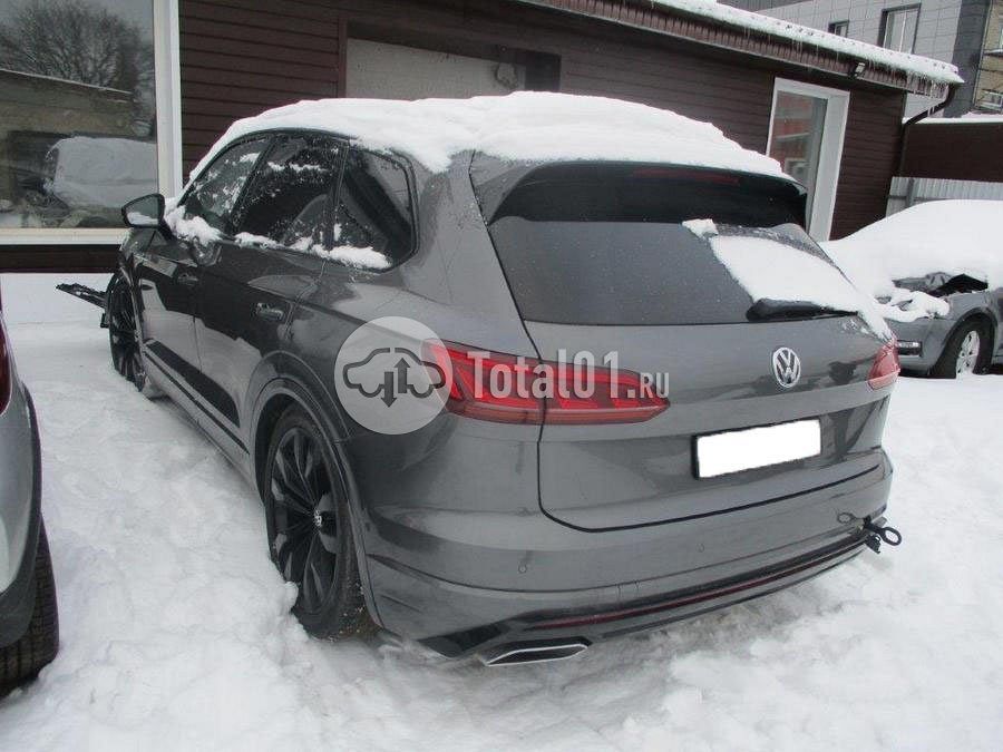 Фото Volkswagen Touareg 36