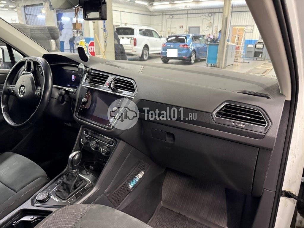 Фото Volkswagen Tiguan 50